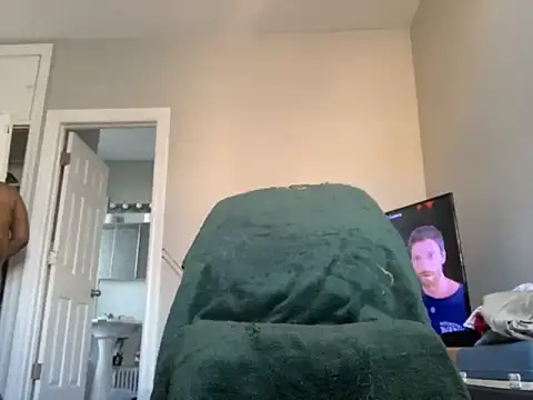 ChiRaqb8 online show from October 2025 08:18:02 PM