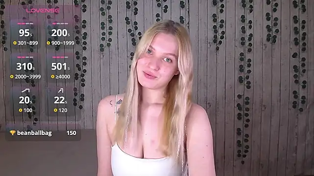 EmiliaDuchess online show from November 2025 04:09:02 PM