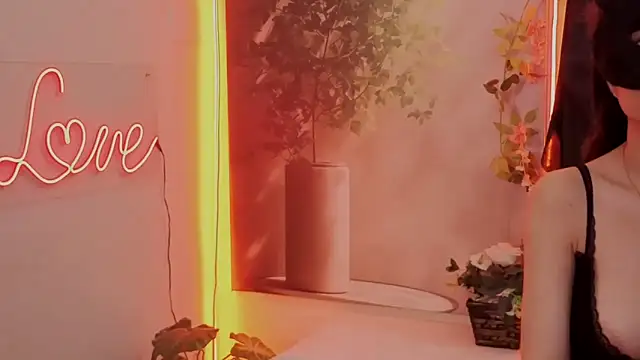 sexybaby22111 online show from March 2025 08:50:02 PM