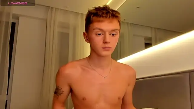 agelandreww online show from December 2024 03:20:02 PM