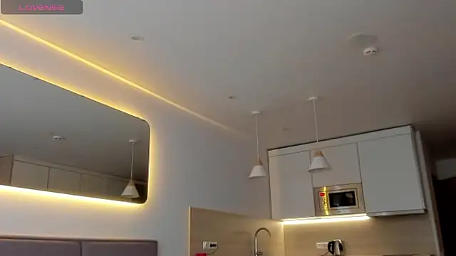 agelandreww online show from February 2025 01:55:02 PM