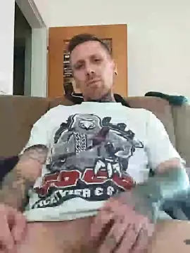 Schabernack1990 online show from December 2024 01:28:01 PM