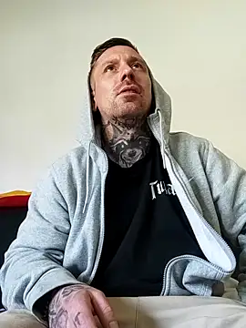 Schabernack1990 online show from April 2026 09:11:02 AM