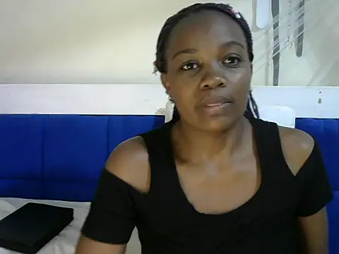 beauty petite online show from September 2025 10:37:02 PM