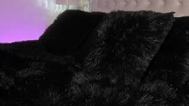 Kev jenner online show from February 2025 02:14:01 AM