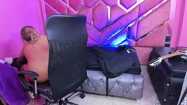 Olivia Fox69 online show from February 2025 08:38:01 AM