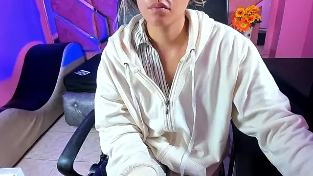 Olivia Fox69 online show from March 2025 03:13:02 AM