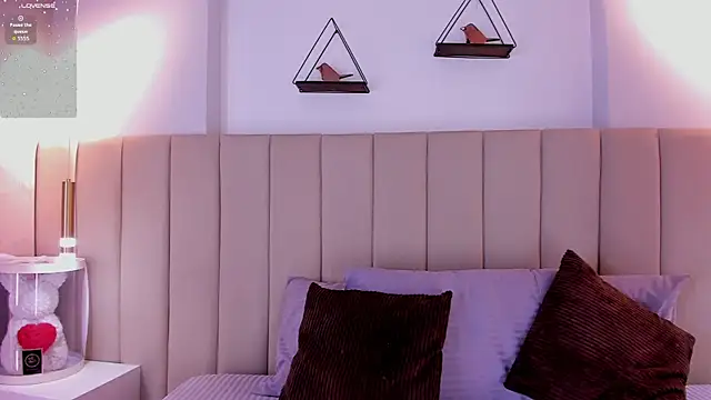 Leamonroe   online show from July 2026 11:58:01 AM