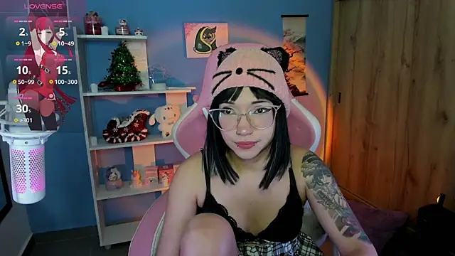 Artic love online show from January 2025 05:44:02 AM