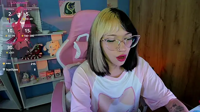 Artic love online show from March 2025 09:43:01 AM