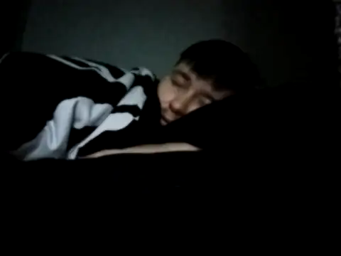 bisexualboy05 online show from September 2025 10:34:01 PM