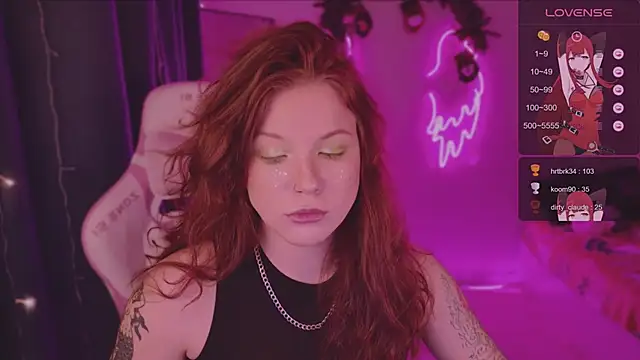 Elsie Ginger online show from December 2024 09:51:01 PM