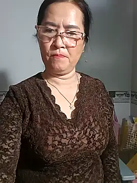 phnz online show from January 2025 01:01:01 PM