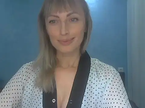 EffectMaya online show from October 2025 04:58:01 PM