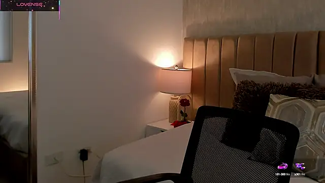 Victoria romanox online show from January 2025 03:55:02 PM