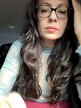 BeautifulMesss online show from October 2025 03:41:01 PM