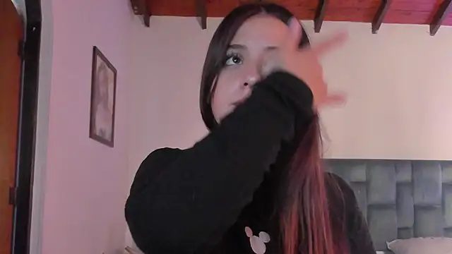 Sabrina Lennox online show from April 2026 01:22:02 AM