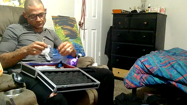 TheOneYouLove69 online show from March 2025 04:49:02 AM