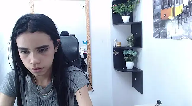 Jasmin Skinny online show from January 2025 04:56:01 AM