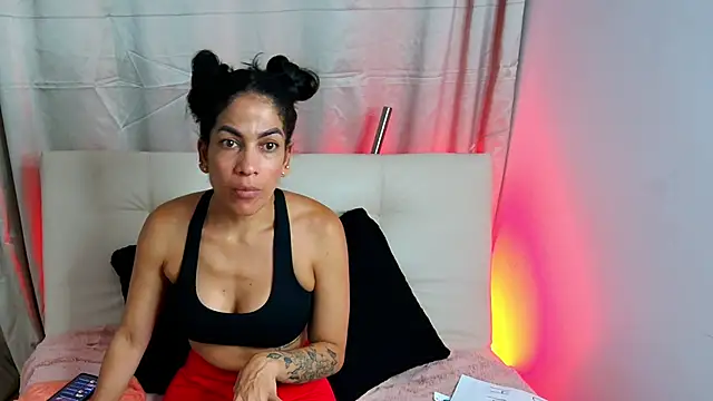 sara smith45 online show from March 2025 06:18:01 PM