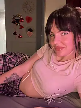 RubyLunaa online show from March 2026 12:04:01 AM