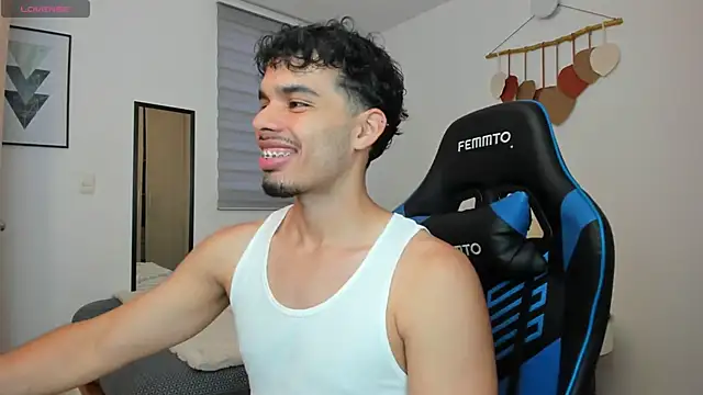 mateoleonee online show from March 2025 02:59:02 PM