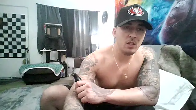 Snapshot of Antoniothedon chatting on December 2024 09:22:01 PM Antoniothedon online show from December 2024 09:22:01 PM