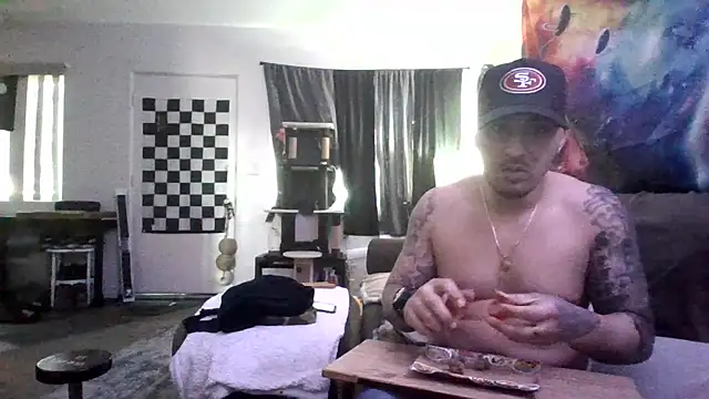 Snapshot of Antoniothedon chatting on December 2024 08:16:01 PM Antoniothedon online show from December 2024 08:16:01 PM