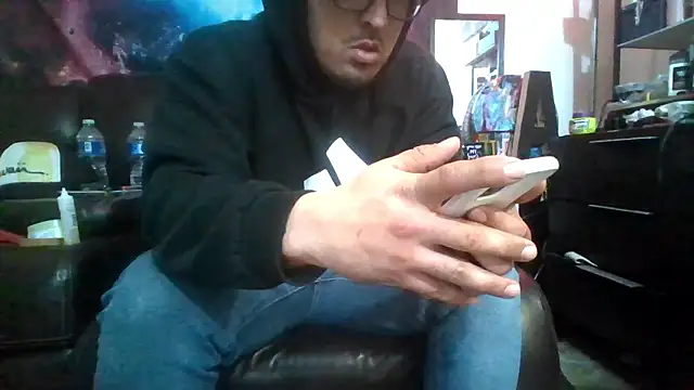 Snapshot of Antoniothedon chatting on January 2026 12:55:01 PM Antoniothedon online show from January 2026 12:55:01 PM