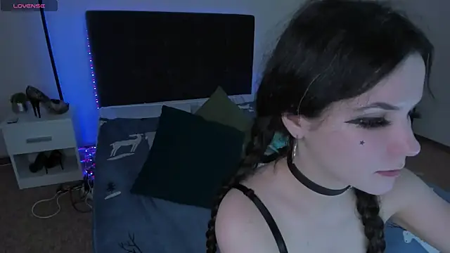 CassieEvans online show from December 2024 06:40:01 AM