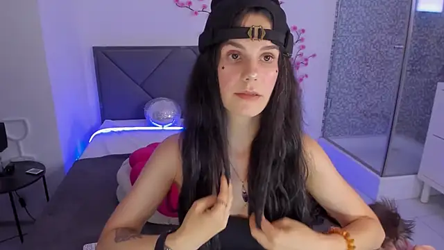 Snapshot of CassieEvans chatting on July 2026 05:34:01 AM CassieEvans online show from July 2026 05:34:01 AM
