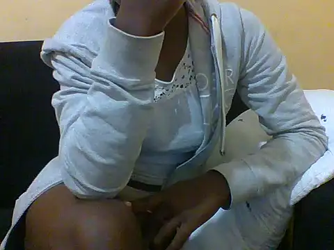 ebonyvalleria1 online show from October 2025 07:59:01 PM