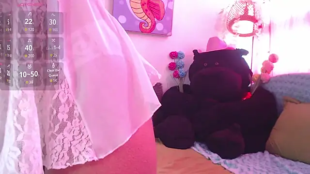 sexycouple lat online show from March 2025 03:10:02 PM