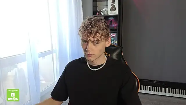 Keytaro online show from September 2025 11:32:01 AM