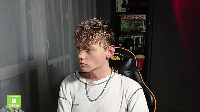 Keytaro online show from October 2025 01:02:02 AM