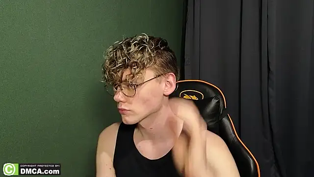 Keytaro online show from February 2026 11:56:01 PM