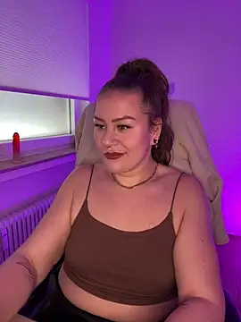 Fancy-Francy online show from February 2025 12:56:01 PM