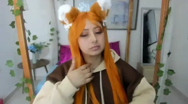 Snapshot of lussyevans24 chatting on February 2025 04:04:02 AM lussyevans24 online show from February 2025 04:04:02 AM