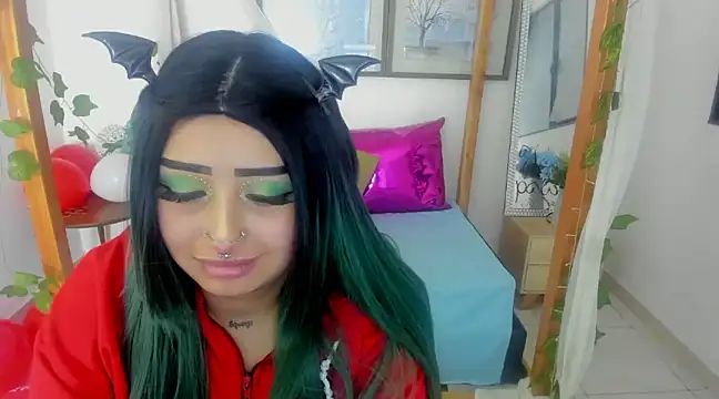 Snapshot of lussyevans24 chatting on February 2025 07:50:01 AM lussyevans24 online show from February 2025 07:50:01 AM