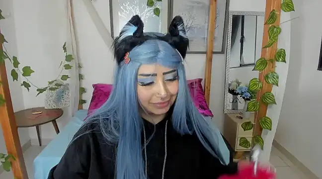 Snapshot of lussyevans24 chatting on February 2025 09:43:02 AM lussyevans24 online show from February 2025 09:43:02 AM