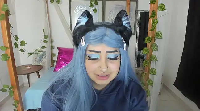 Snapshot of lussyevans24 chatting on February 2025 03:48:01 AM lussyevans24 online show from February 2025 03:48:01 AM