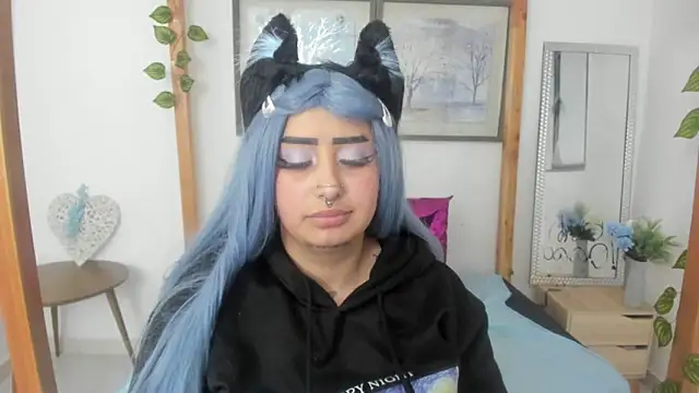 Snapshot of lussyevans24 chatting on March 2025 10:03:02 AM lussyevans24 online show from March 2025 10:03:02 AM