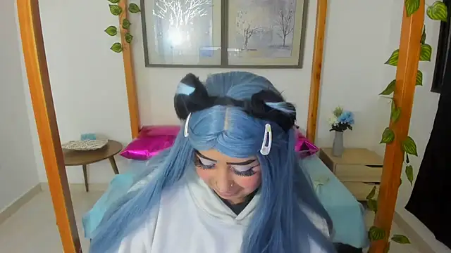 Snapshot of lussyevans24 chatting on March 2025 06:43:02 AM lussyevans24 online show from March 2025 06:43:02 AM