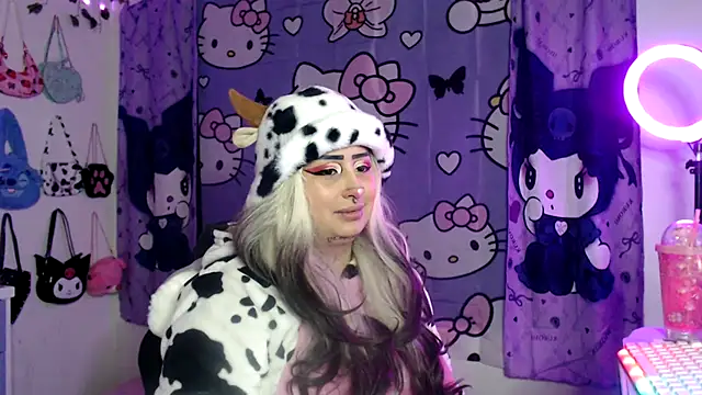 Snapshot of lussyevans24 chatting on September 2025 05:40:01 AM lussyevans24 online show from September 2025 05:40:01 AM