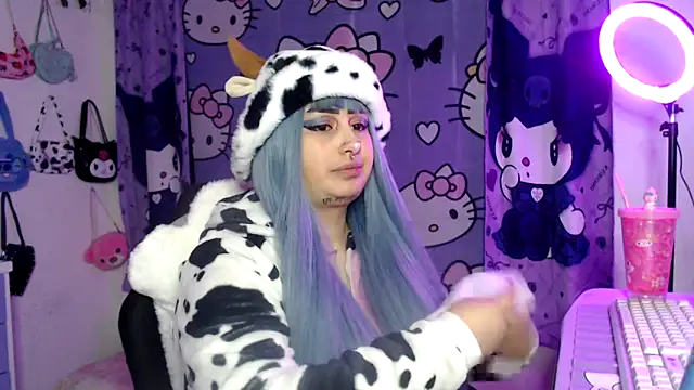 Snapshot of lussyevans24 chatting on October 2025 05:49:02 AM lussyevans24 online show from October 2025 05:49:02 AM