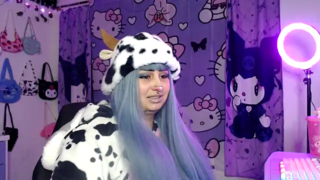 Snapshot of lussyevans24 chatting on October 2025 05:27:02 AM lussyevans24 online show from October 2025 05:27:02 AM