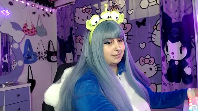 Snapshot of lussyevans24 chatting on October 2025 05:07:02 AM lussyevans24 online show from October 2025 05:07:02 AM