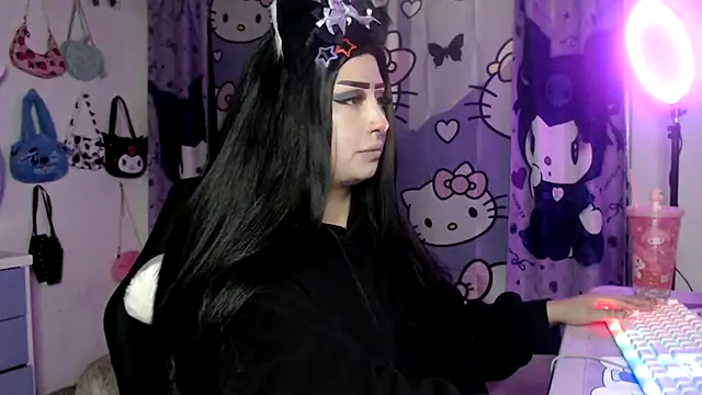 Snapshot of lussyevans24 chatting on November 2025 05:50:01 AM lussyevans24 online show from November 2025 05:50:01 AM