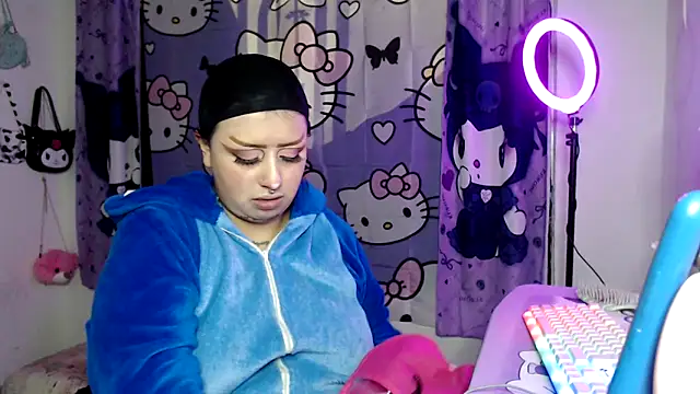 Snapshot of lussyevans24 chatting on November 2025 05:06:01 AM lussyevans24 online show from November 2025 05:06:01 AM