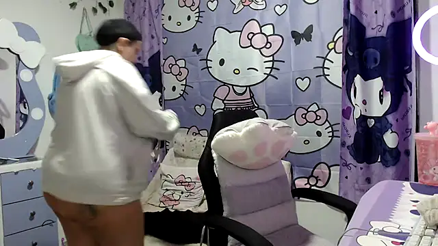 Snapshot of lussyevans24 chatting on November 2025 04:34:02 AM lussyevans24 online show from November 2025 04:34:02 AM